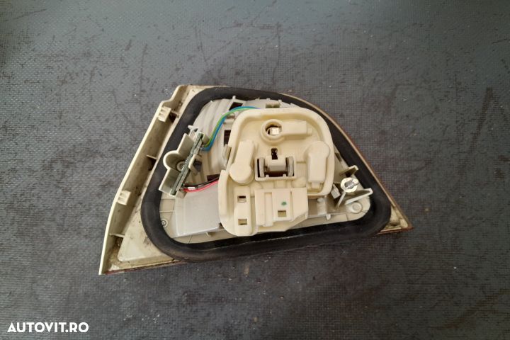 Lampa / Tripla stop stanga pe capota portbagaj 7154155 7154155 BMW Se - 2