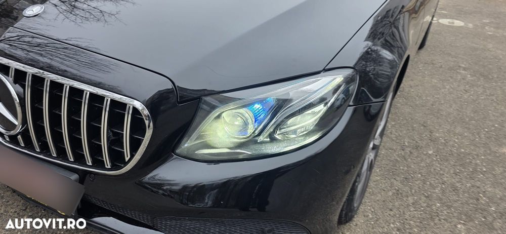 Mercedes-Benz E 220 d 9G-TRONIC AMG Line - 3