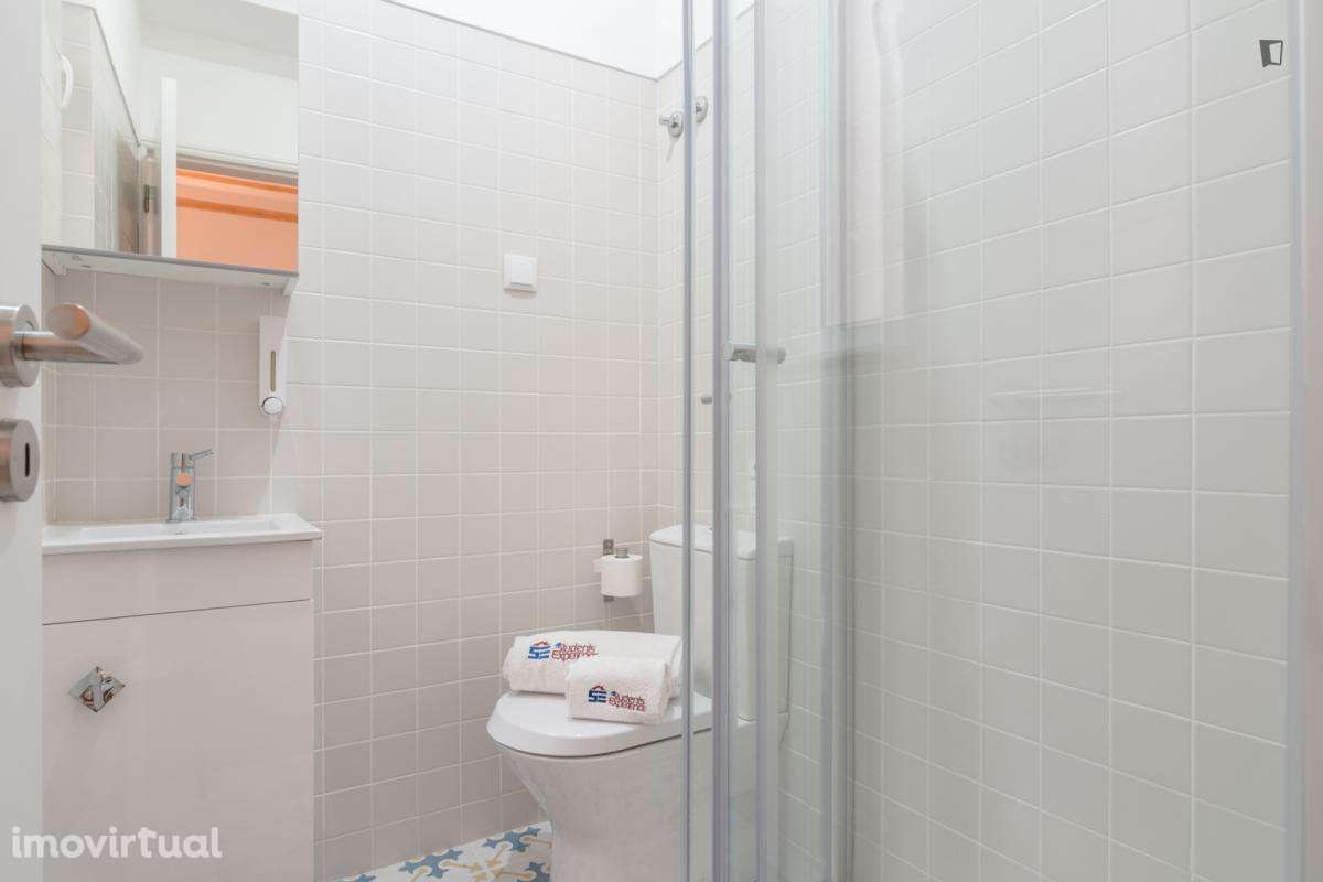 Quarto - localizado em Avenida da Liberdade Lisbon - Grande imagem: 2/20