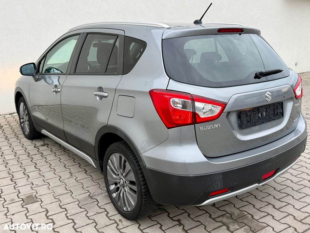 Suzuki S-Cross 1.6 DDIS TCSS 4x4 Comfort+ - 4