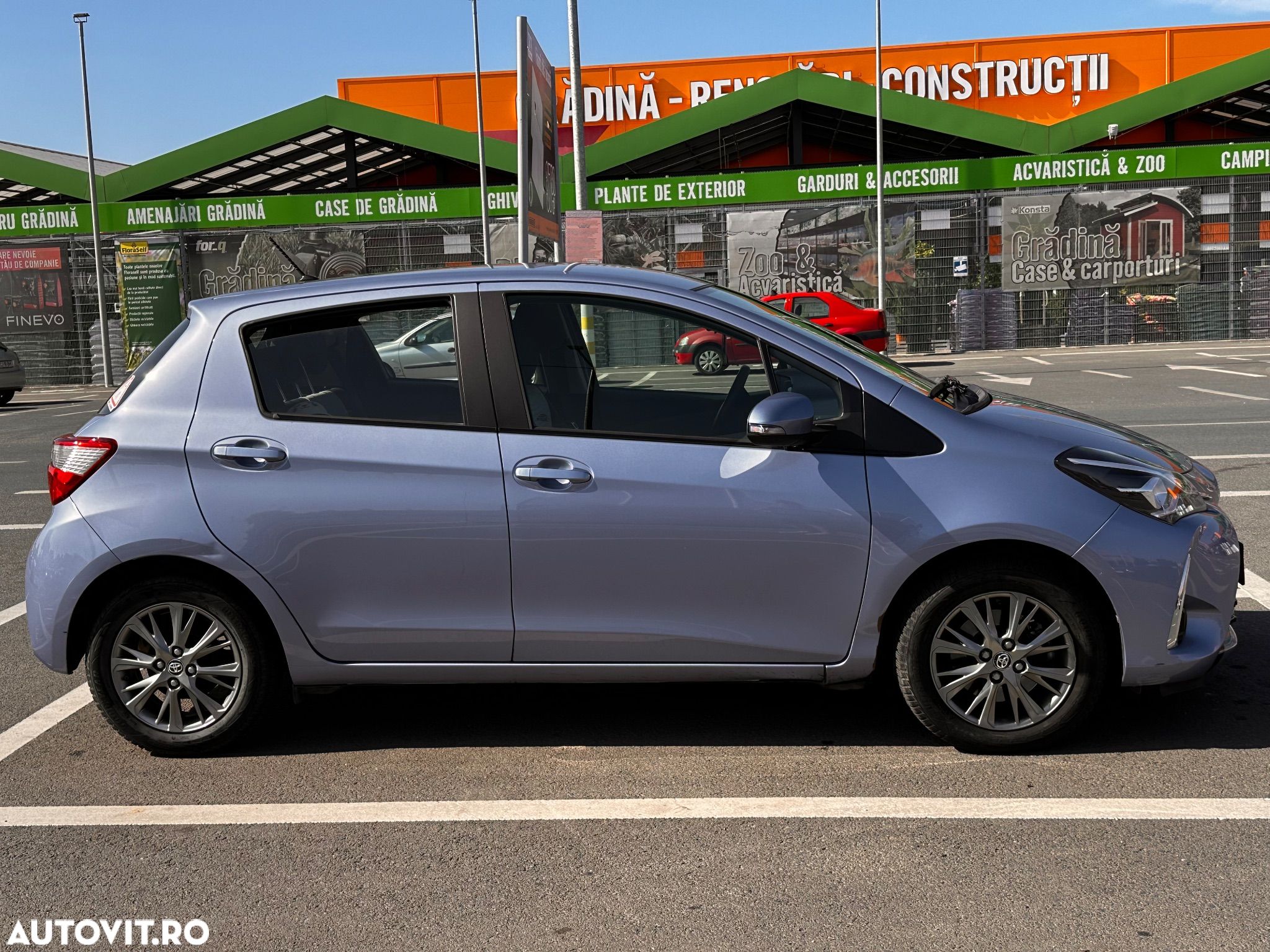 Toyota Yaris - 1