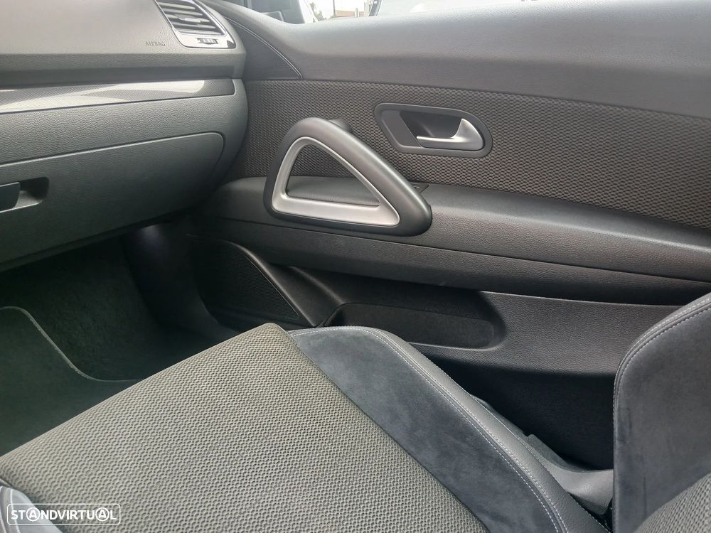 VW Scirocco 2.0 TDI Sport - 29