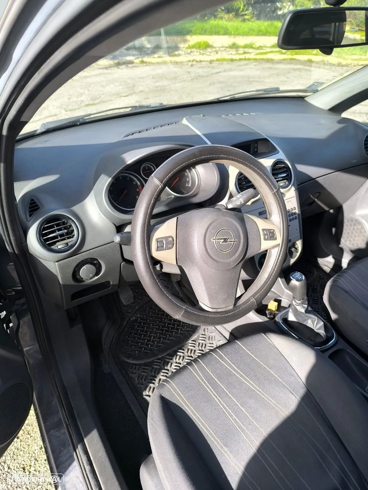 Opel Corsa - 13