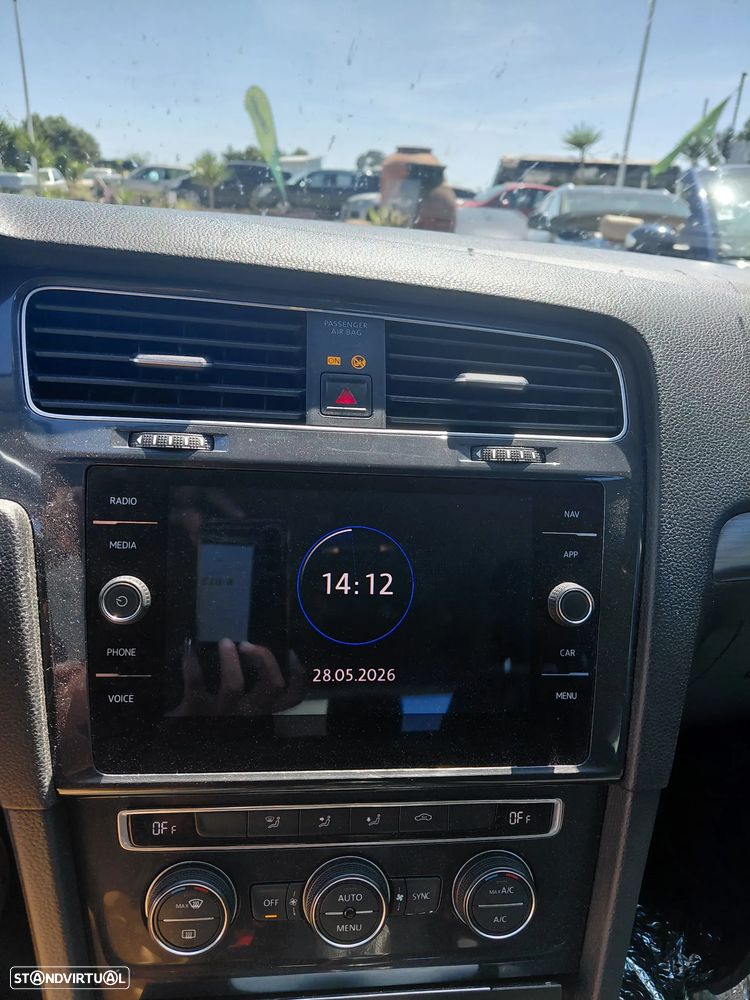 VW Golf Variant 1.6 TDi Highline - 10