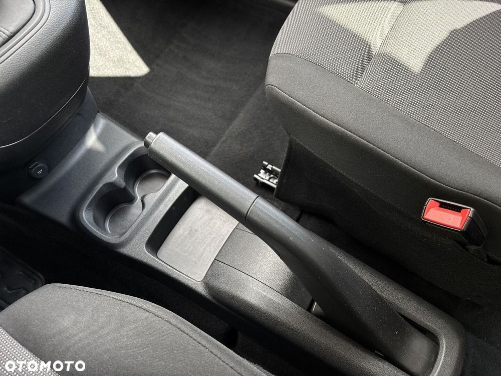 Toyota Proace City Verso 1.5 D-4D Combi - 26