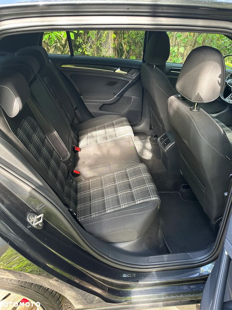 Volkswagen Golf 2.0 TDI BMT GTD DSG - 8