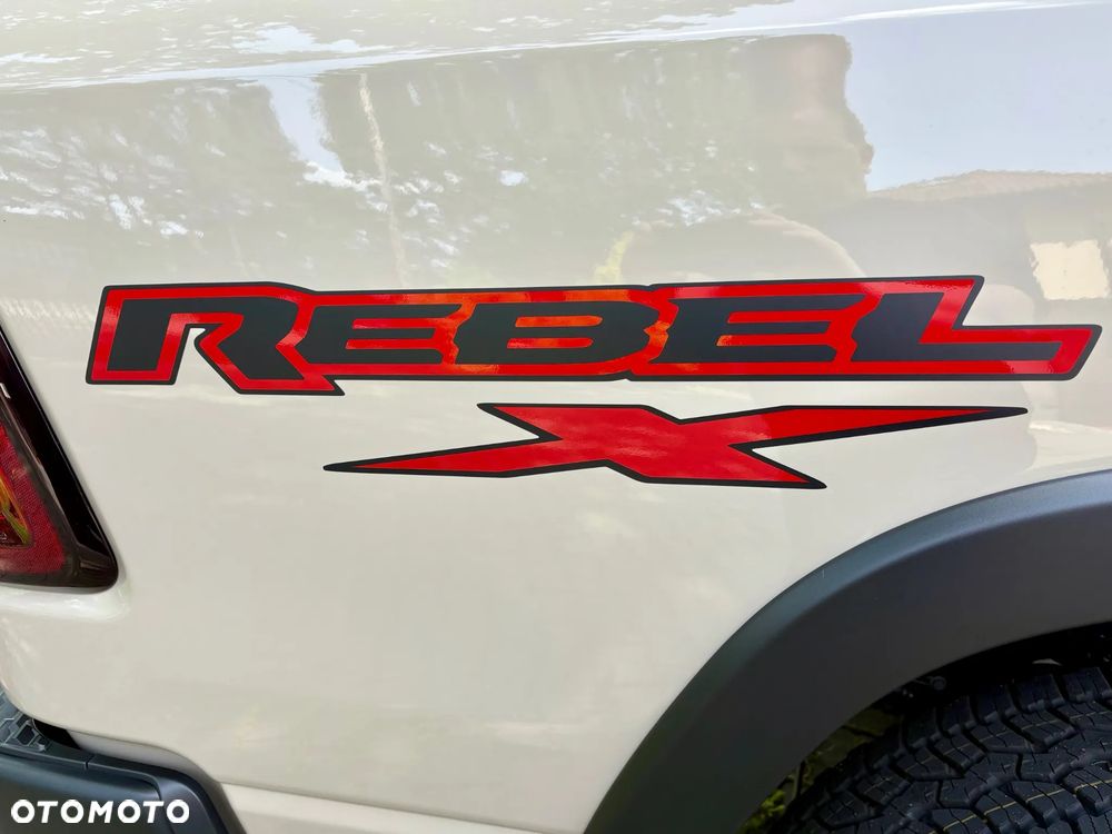 RAM 1500 - 19
