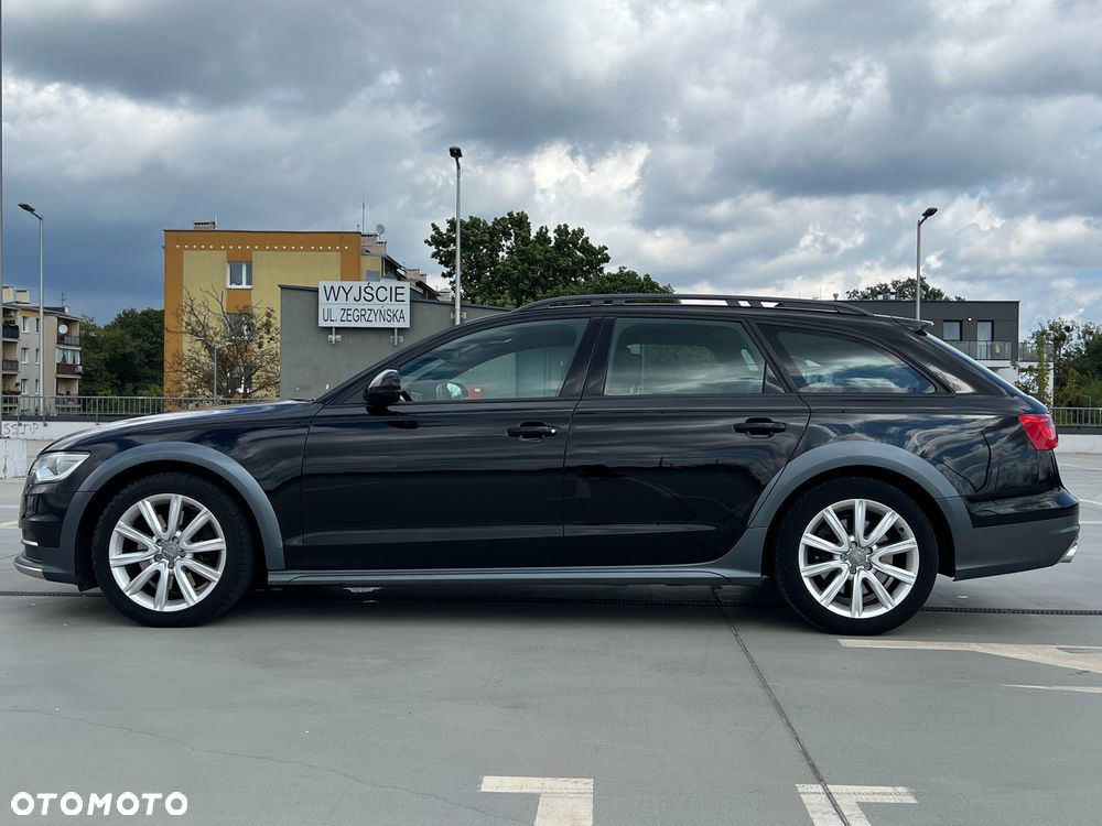 Audi A6 Allroad - 12