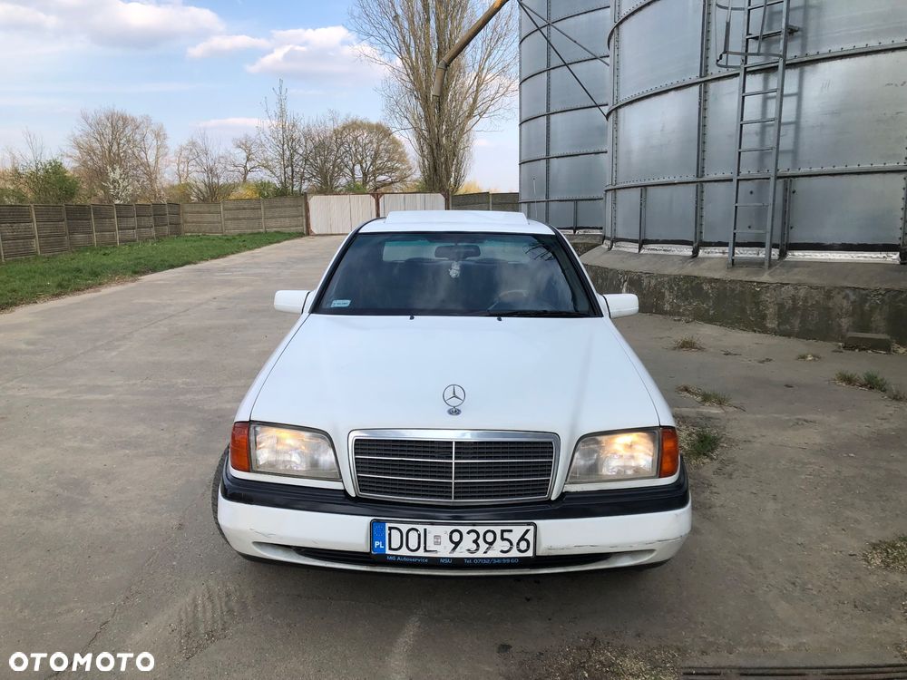 Mercedes-Benz Klasa C 180 Classic - 1