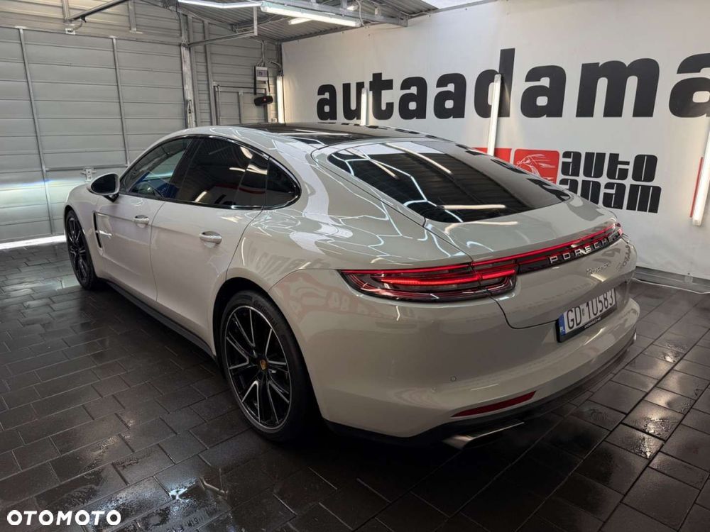 Porsche Panamera - 6