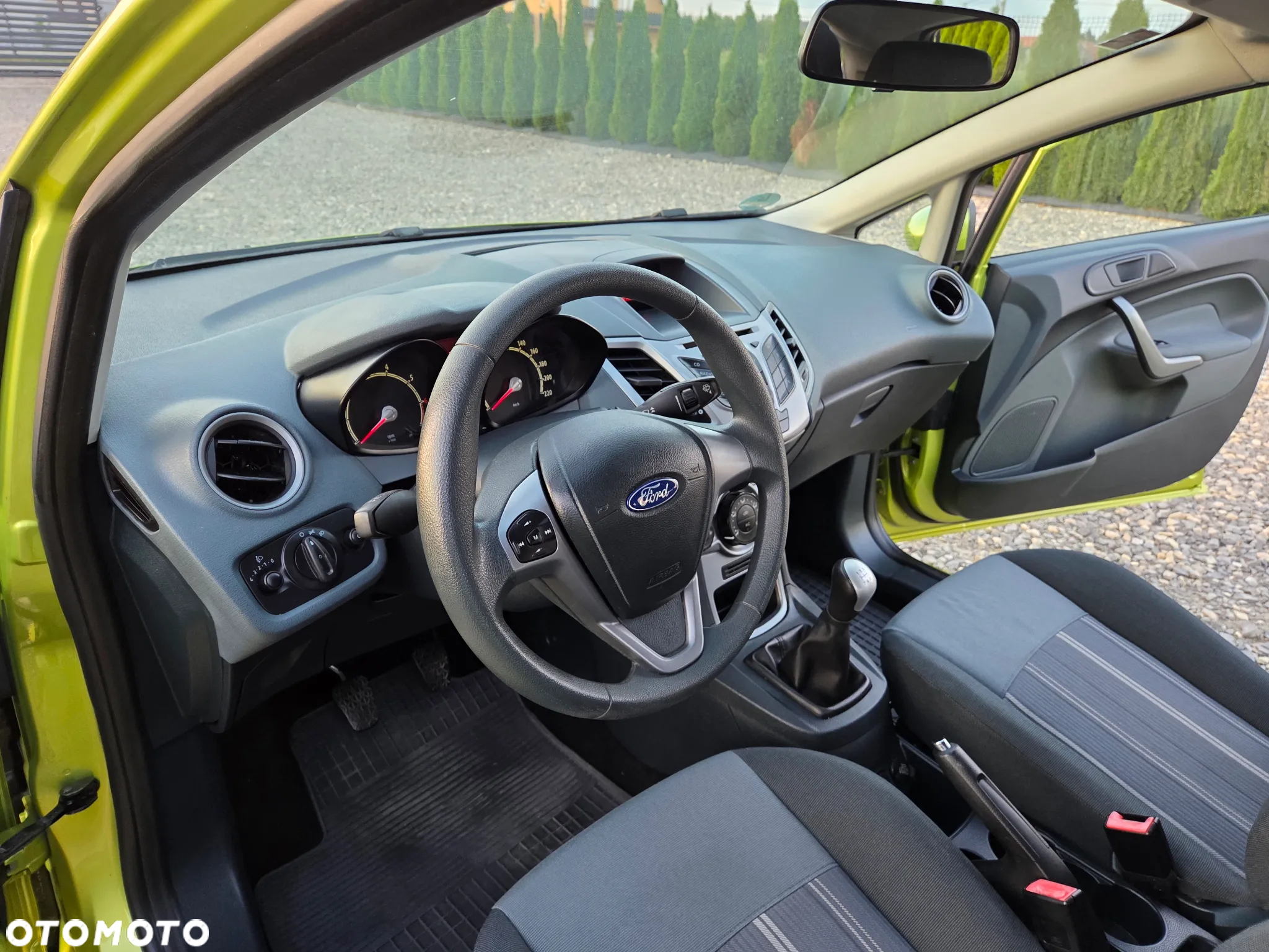 Ford Fiesta 1.25 Ambiente - 18