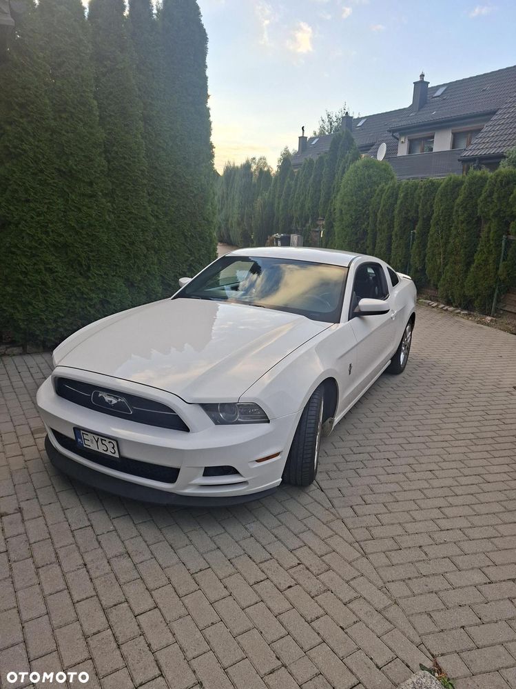 Ford Mustang - 3