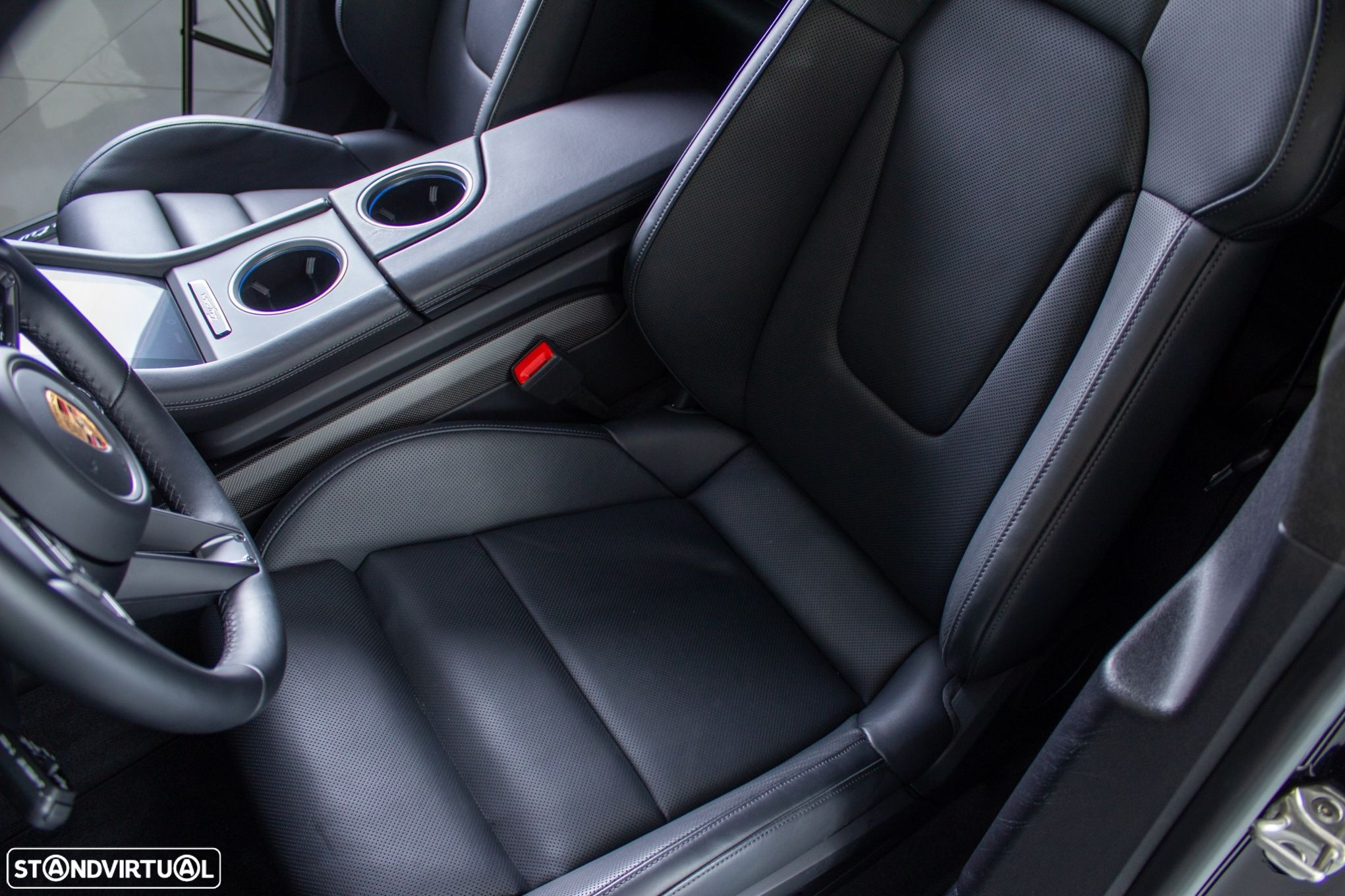 Porsche Taycan Cross Turismo Turbo S - 16