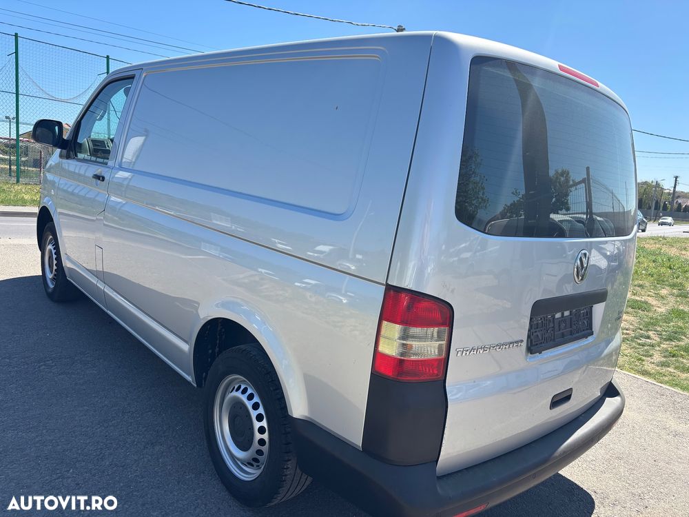 Volkswagen Transporter - 3