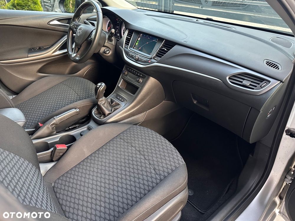 Opel Astra V 1.5 CDTI Edition S&S - 8