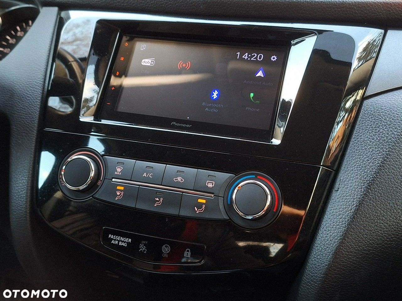 Nissan Qashqai - 12
