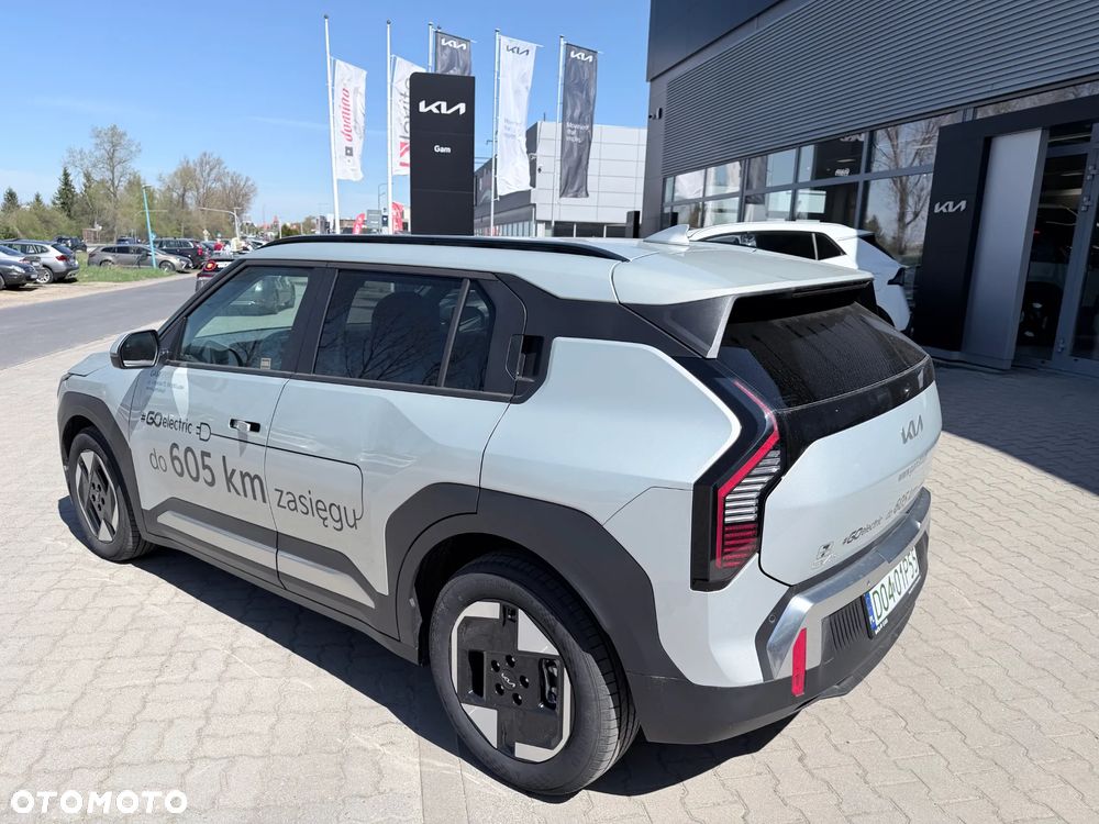 Kia EV3 81.4kWh Earth - 5