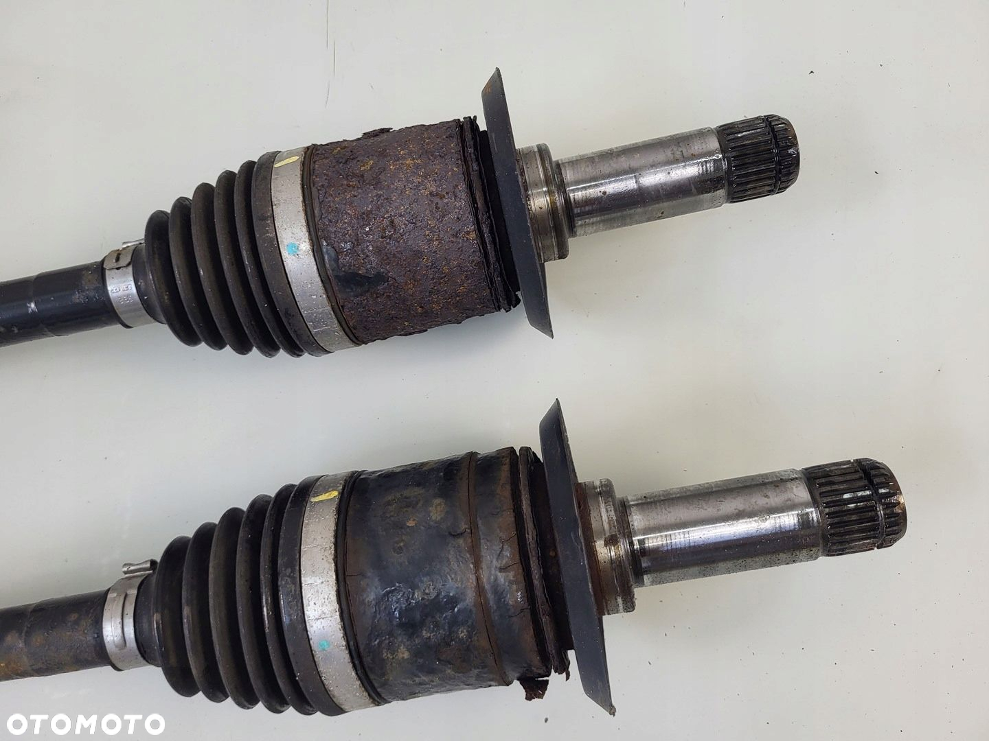 półoś tył tylna x-Drive 2.0d B47 BMW 2 F45 F46 f48 7646867 - 7