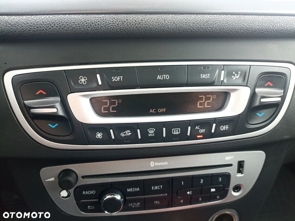 Renault Megane ENERGY TCe 115 Start & Stopp LIMITED - 13