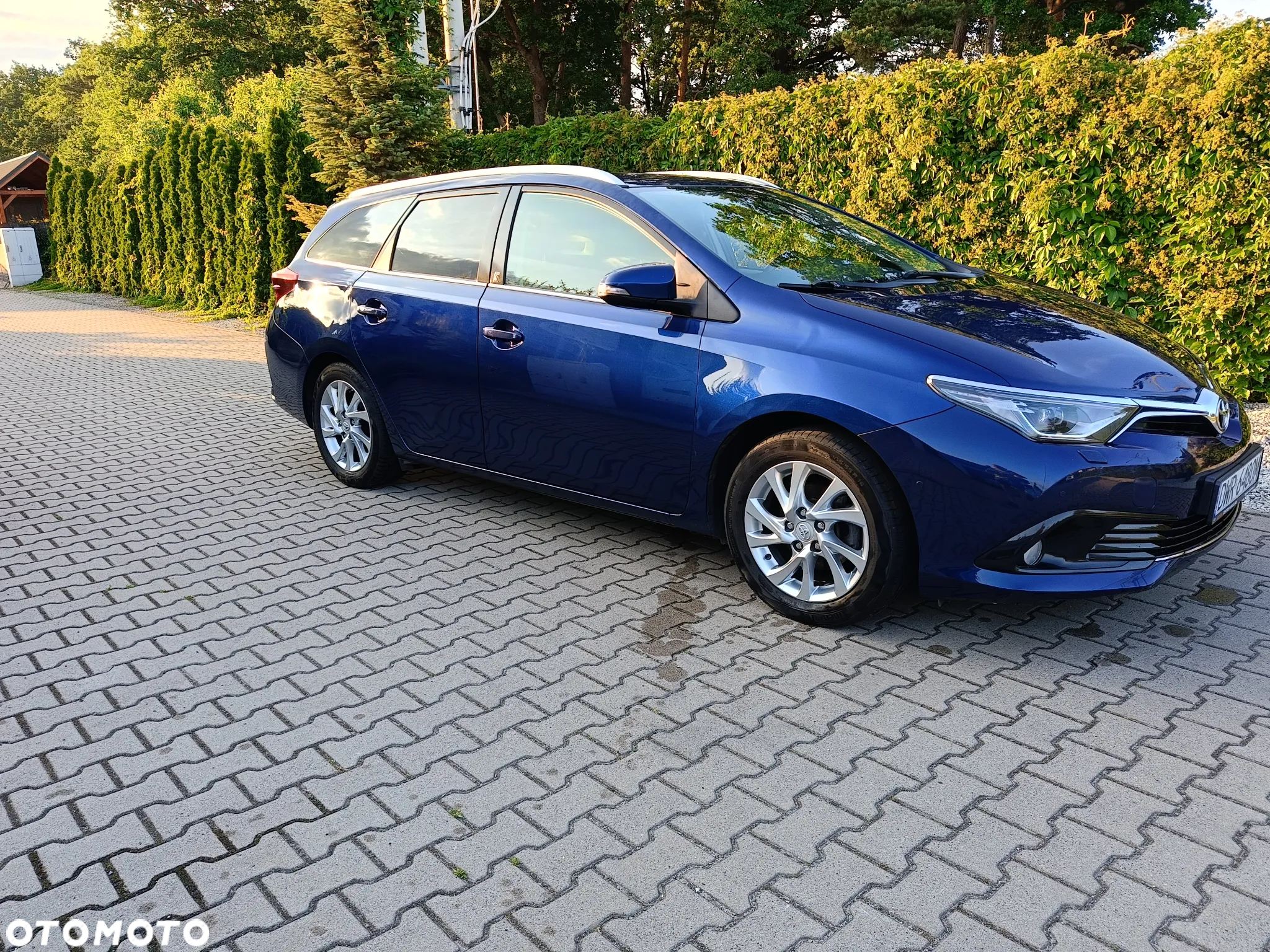 Toyota Auris 1.2 T Premium MS - 5