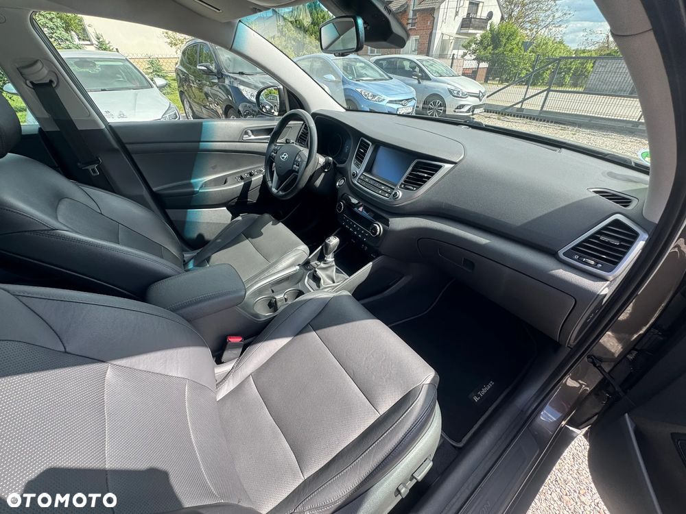 Hyundai Tucson 1.6 GDi 2WD Premium - 36