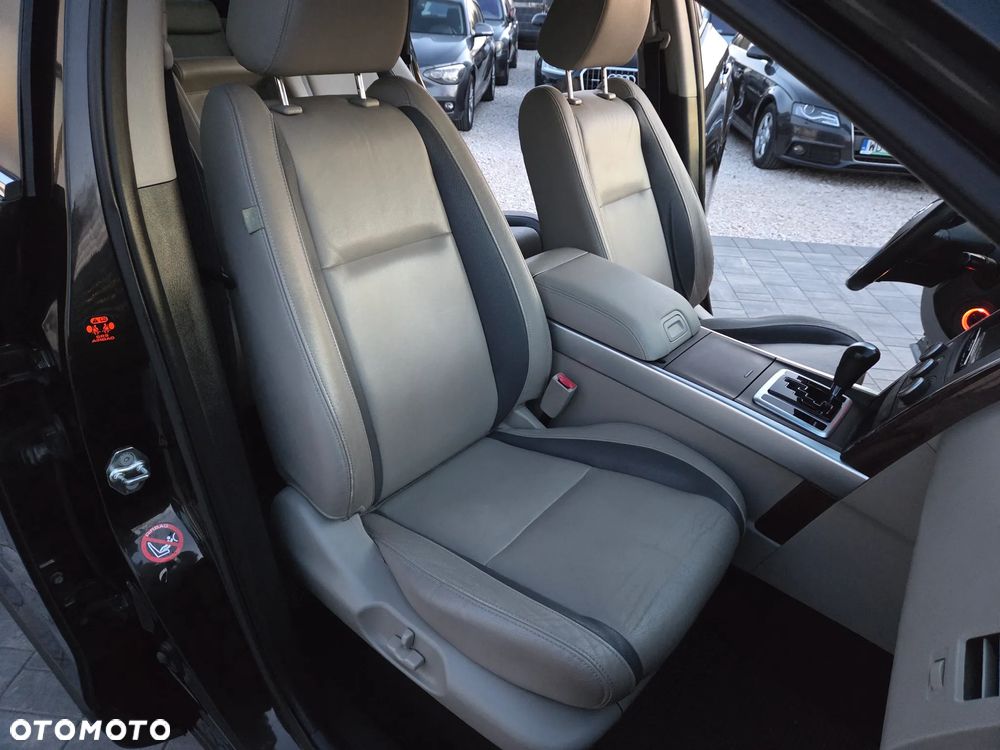 Mazda CX-9 3.7 V6 - 23