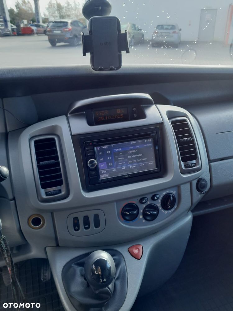 Opel Vivaro - 13