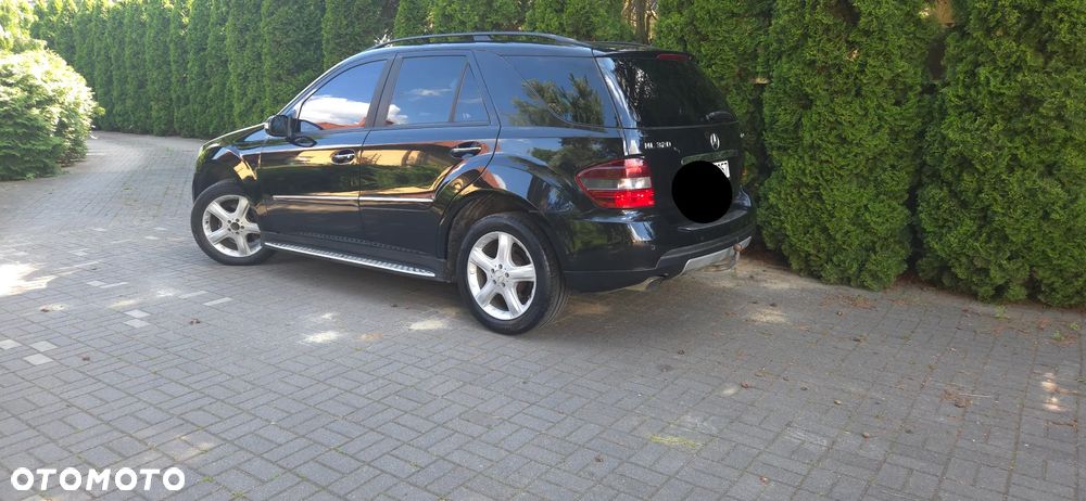 Mercedes-Benz ML 320 CDI 4-Matic - 11