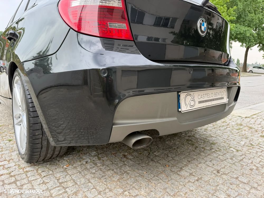 BMW 118 d Pack M - 31