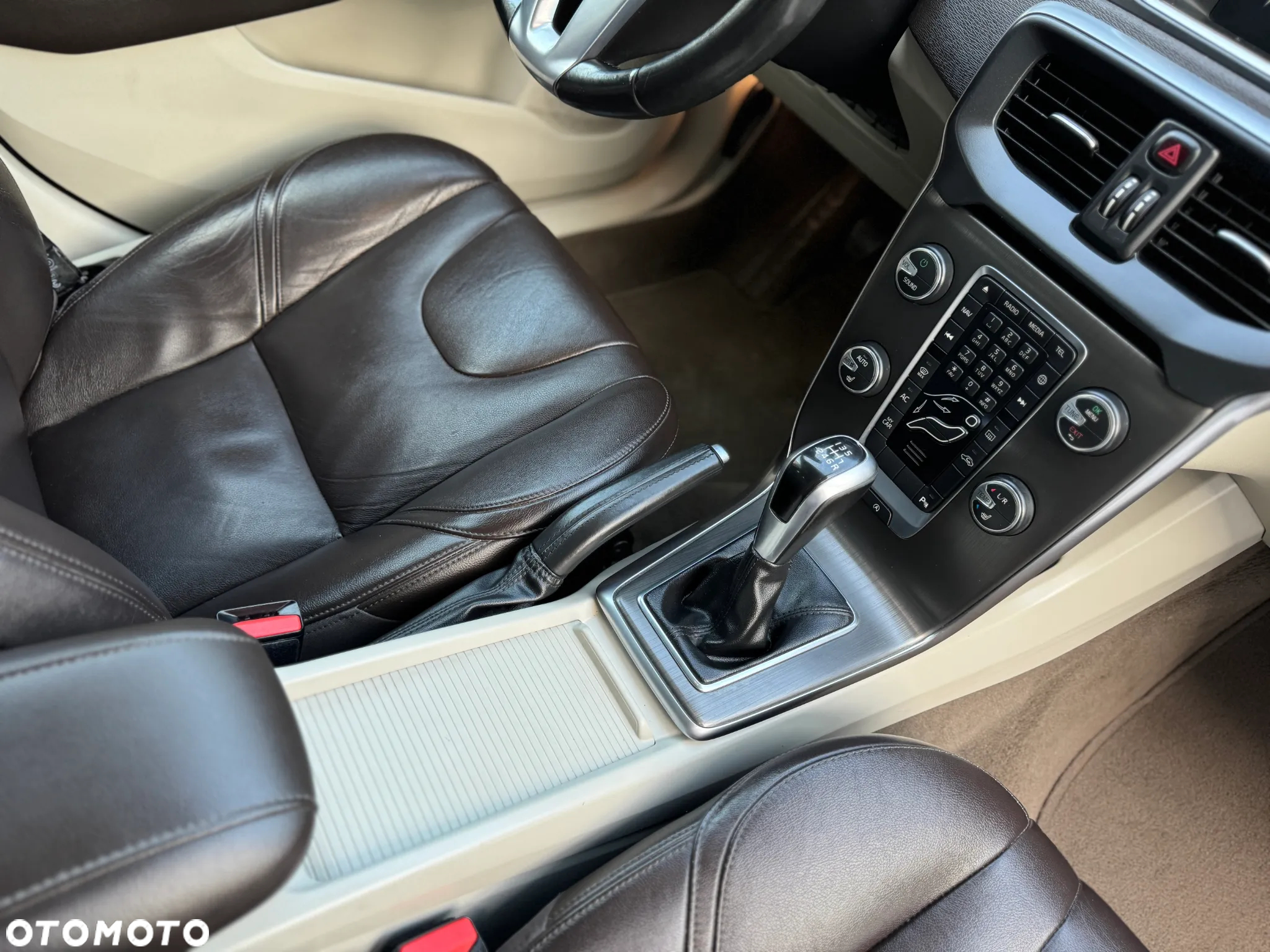 Volvo V40 D4 RDesign - 36