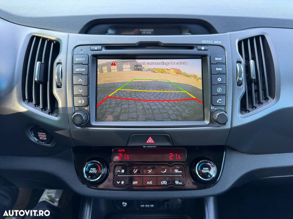 Kia Sportage 2.0 CRDI 4WD Spirit - 8