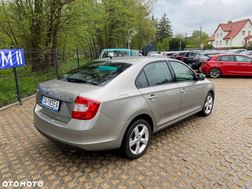 Skoda RAPID 1.2 TSI Edition - 7