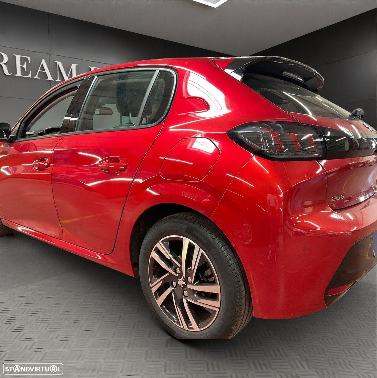 Peugeot 208 1.2 PureTech Allure - 3