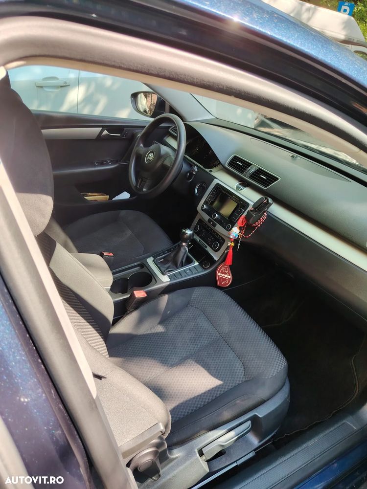 Volkswagen Passat - 3