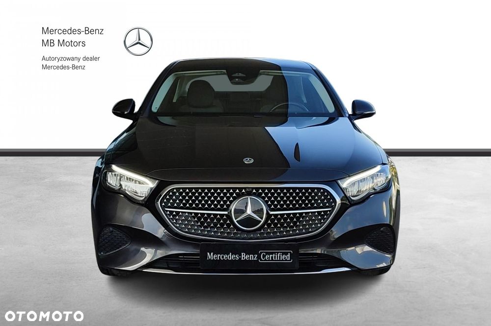 Mercedes-Benz Klasa E - 8