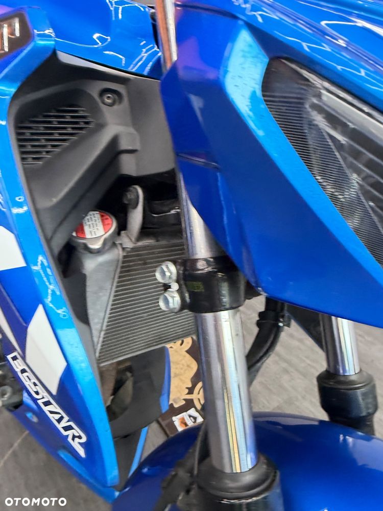 Suzuki GSX - 5