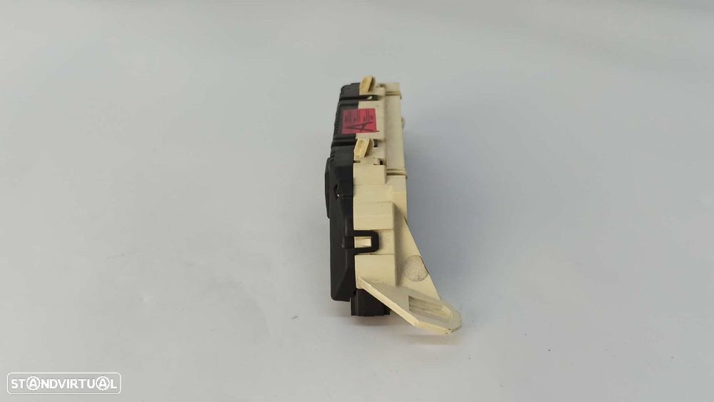 TELA/ECRÃ MULTIFUNÇÕES CITROEN C4 BERLINA COLLECTION - 4