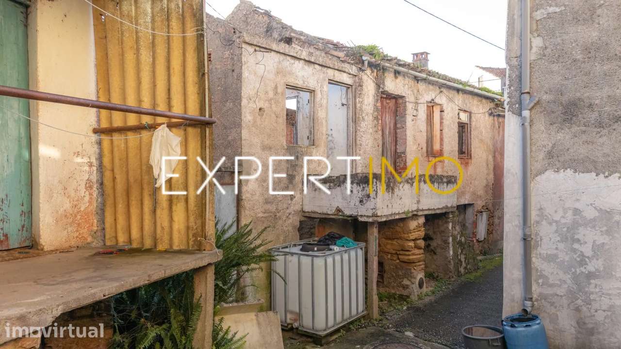 Moradia com terreno para recuperar em Anaguéis (Almalaguês) - Grande imagem: 2/10