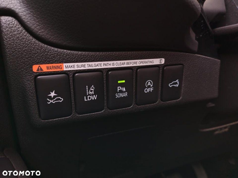 Mitsubishi Outlander - 26