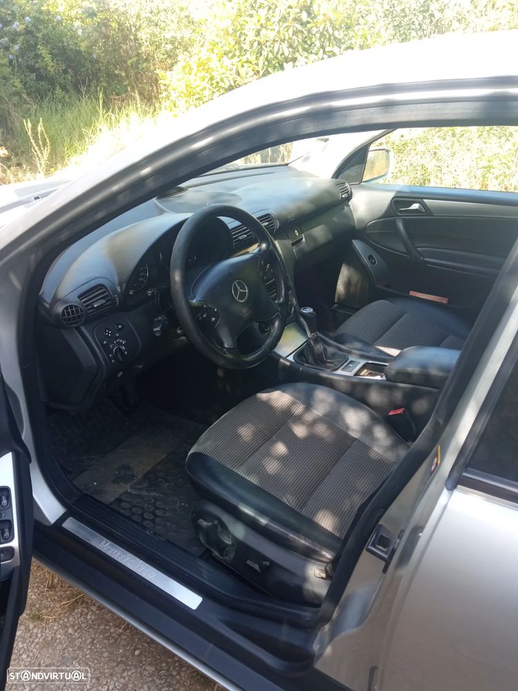 Mercedes-Benz C 220 CDI Avantgarde DPF - 8