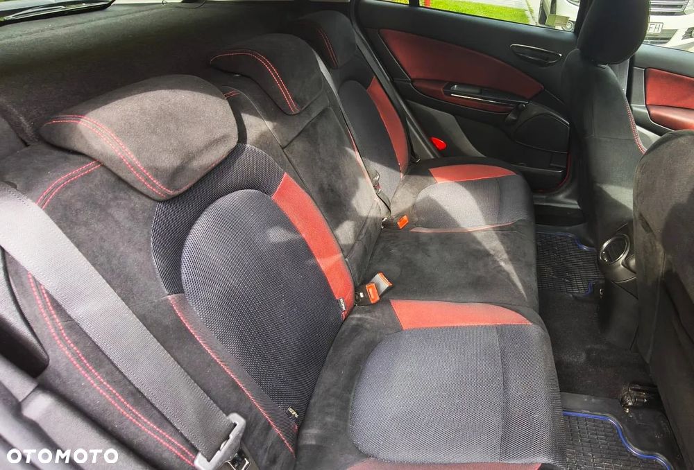 Fiat Bravo 1.4 T-Jet 16V Dynamic - 12