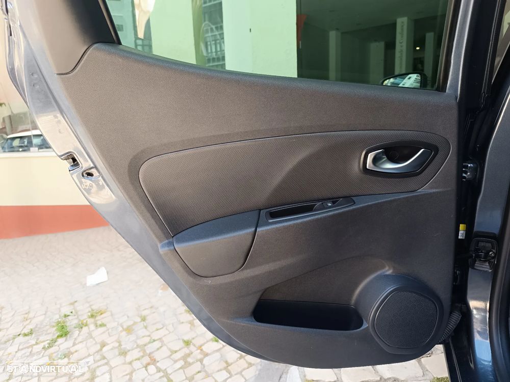 Renault Clio (Energy) TCe 90 Start & Stop LIMITED - 21