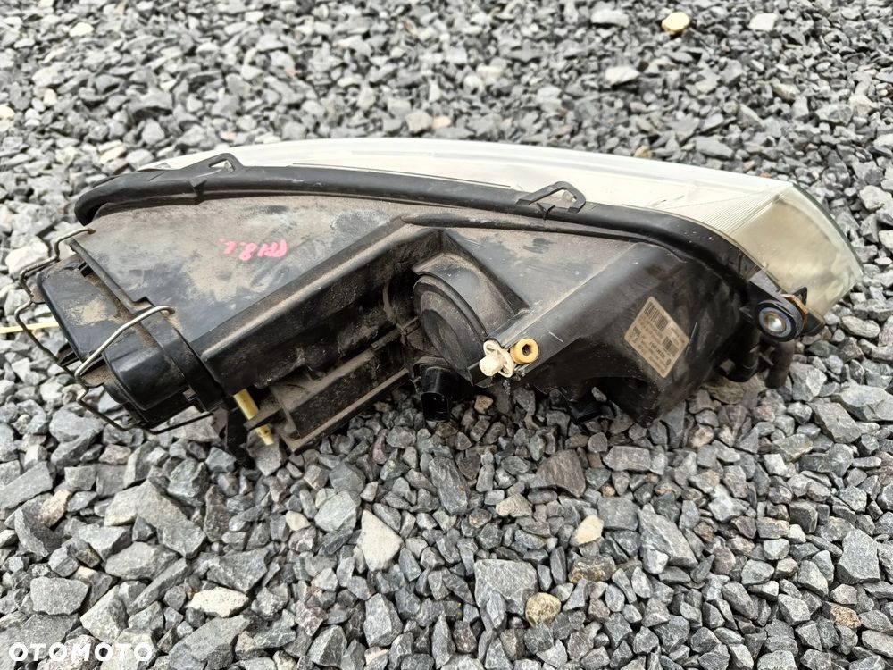 VW PHAETON LAMPA PRZEDNIA XENON LEWA UCHWYTY OK - 9