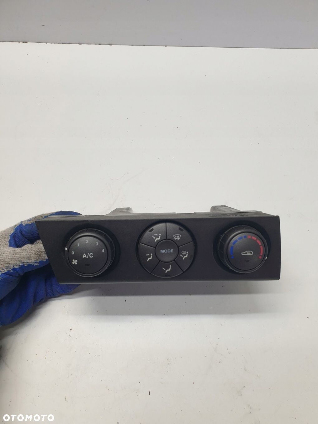 PANEL KLIMATYZACJI SSANGYONG KYRON 68700-0900X - 1
