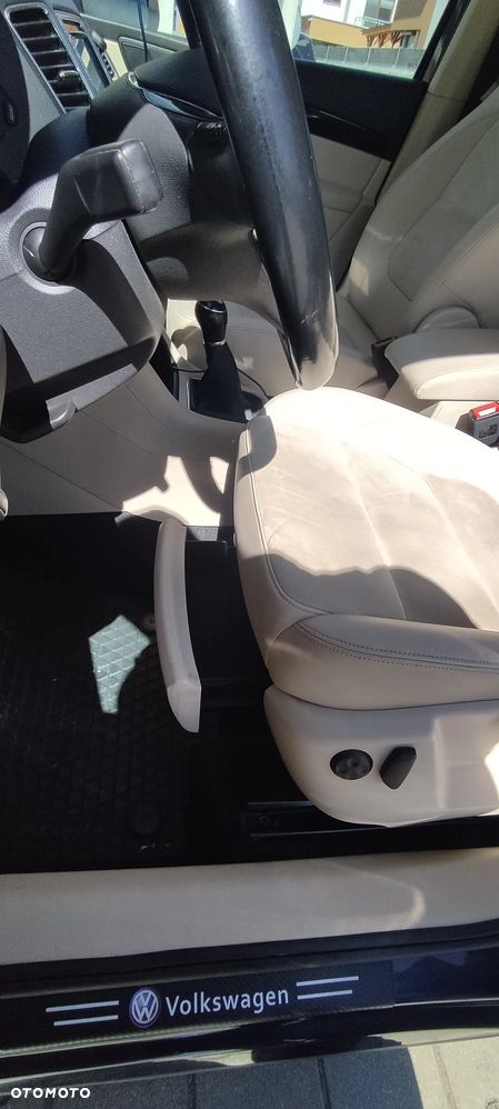 Volkswagen Sharan 2.0 TDI BMT Highline - 16