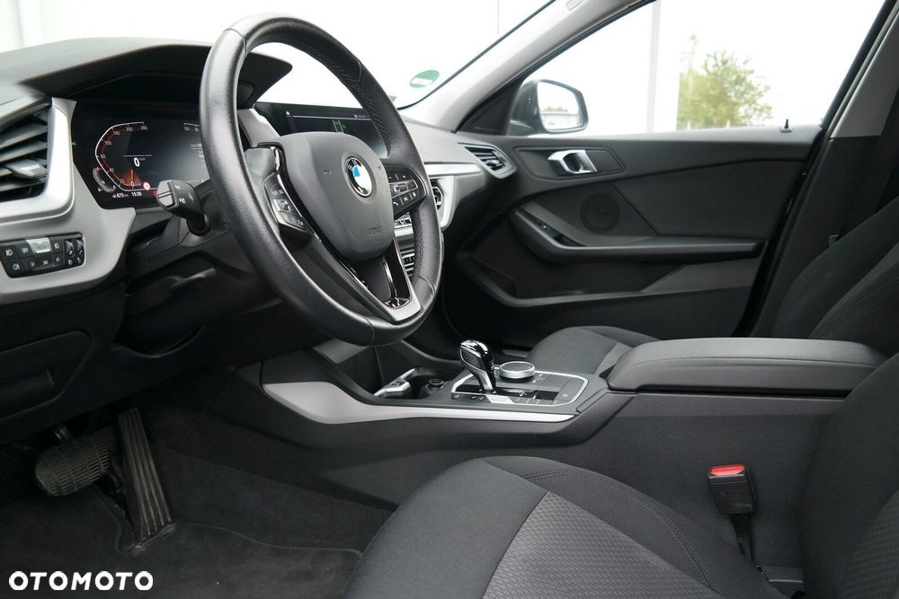 BMW Seria 1 118i Advantage - 10