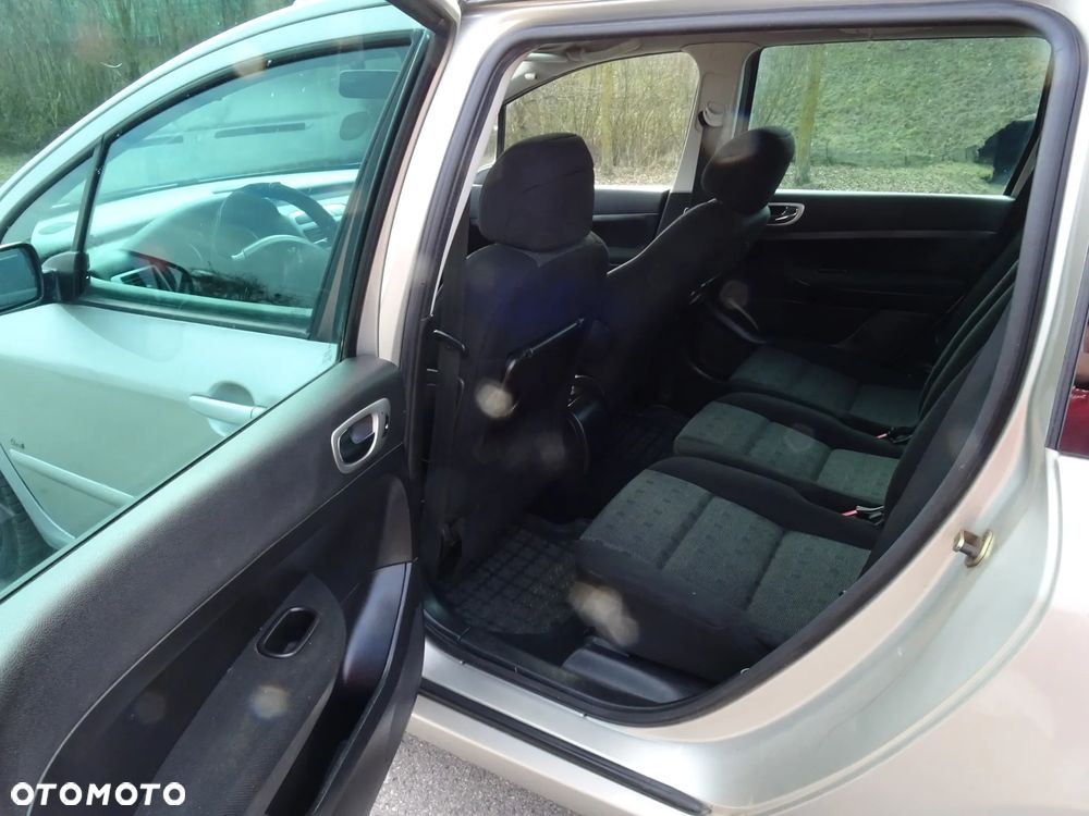 Peugeot 307 HDi 135 Tendance - 7