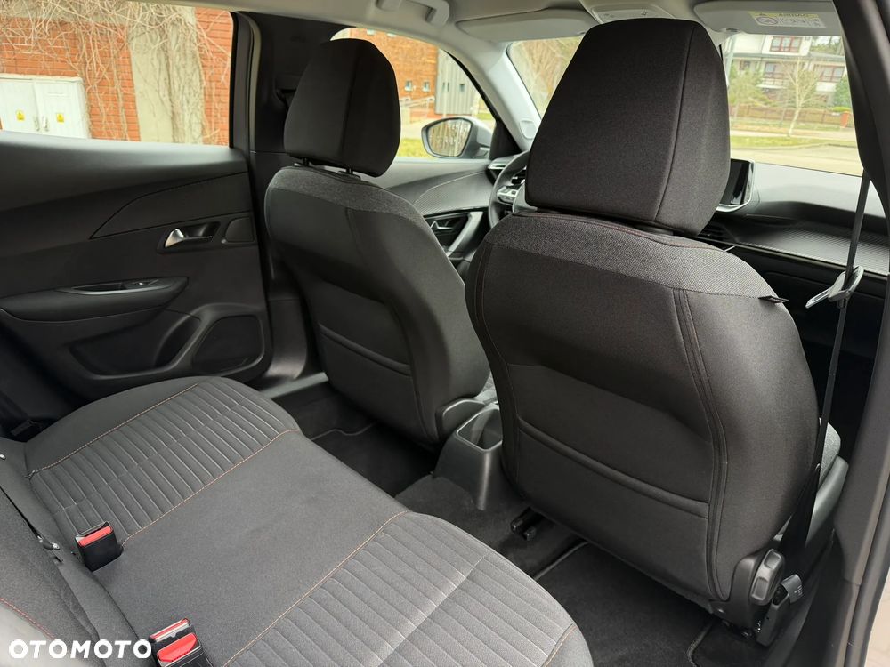 Peugeot 2008 PureTech 130 EAT8 Active - 35