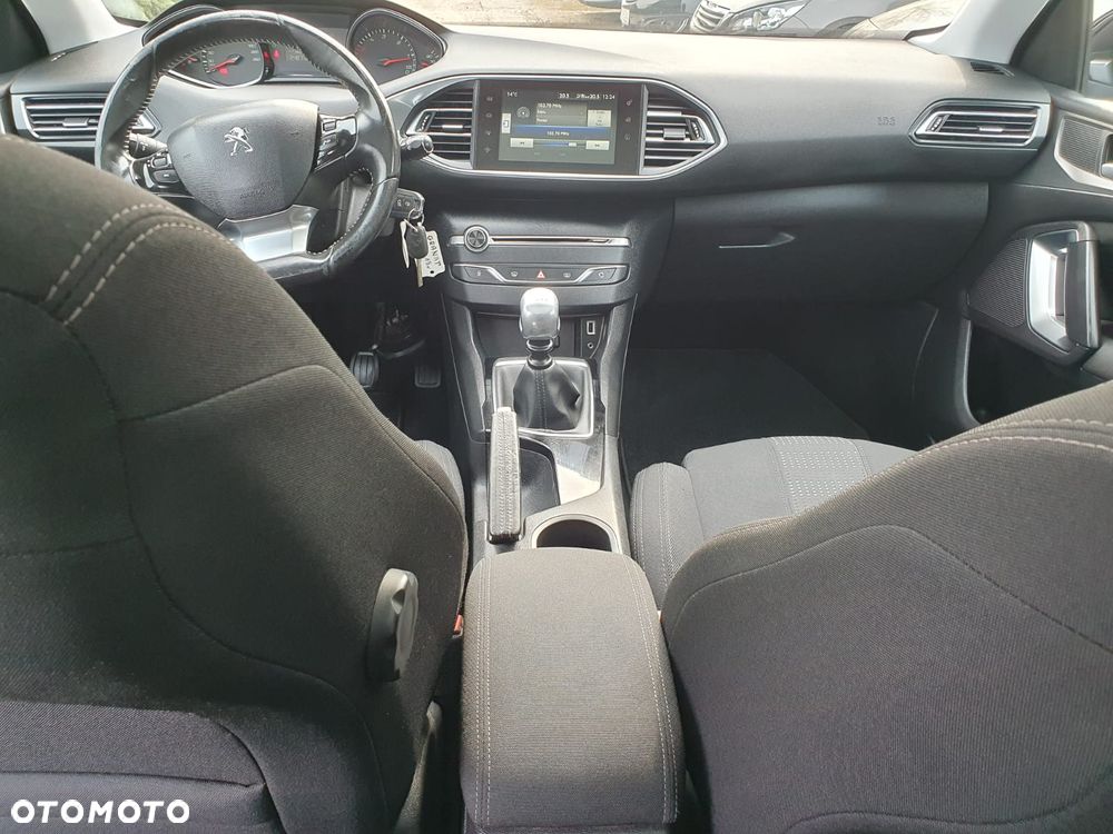 Peugeot 308 1.6 BlueHDi Business Line S&S - 31