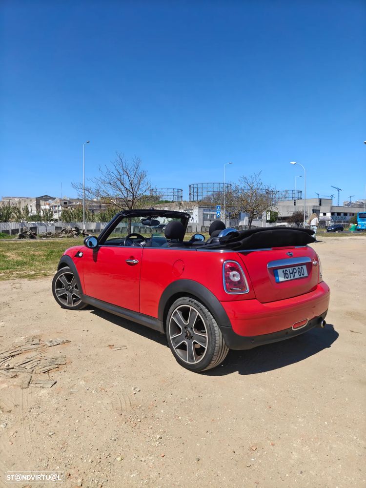 MINI Cabrio - 4